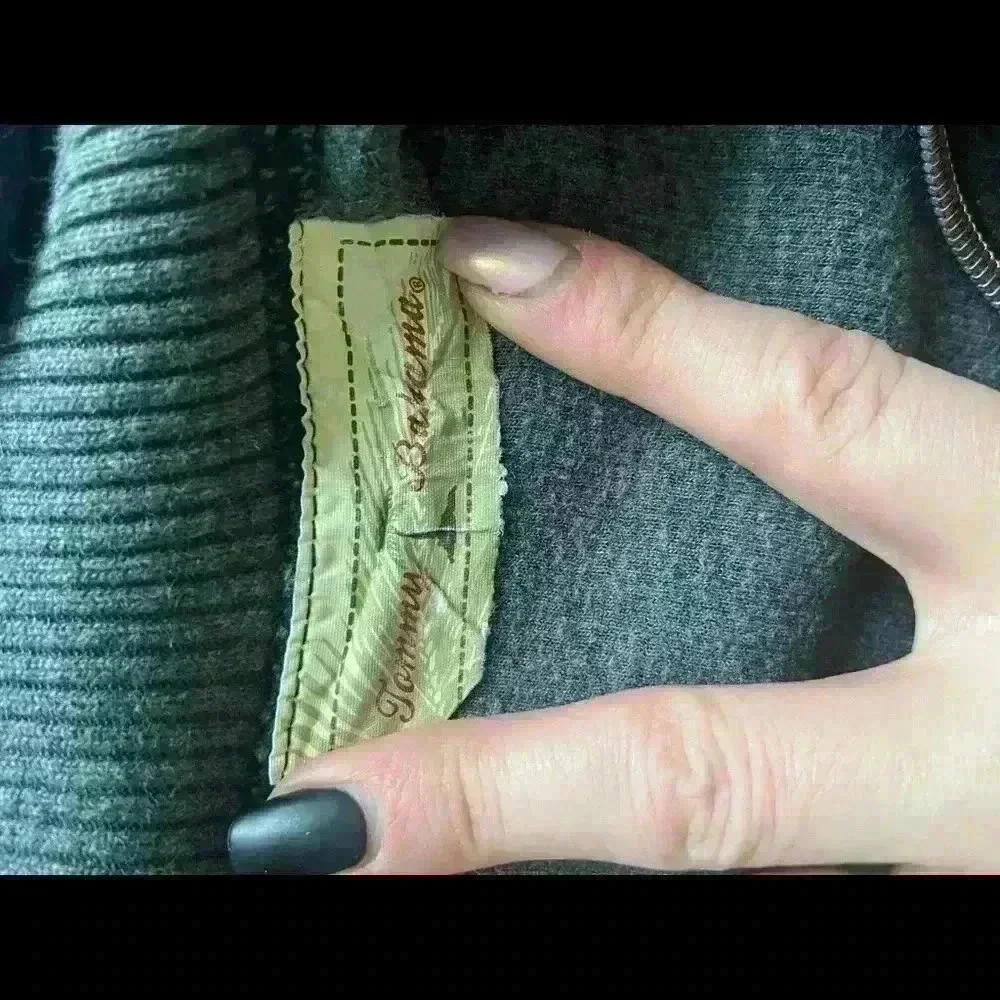 Tommy Bahama quarter zip black sweater